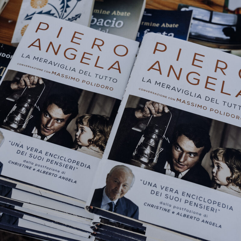 Libri e sogni sospesi